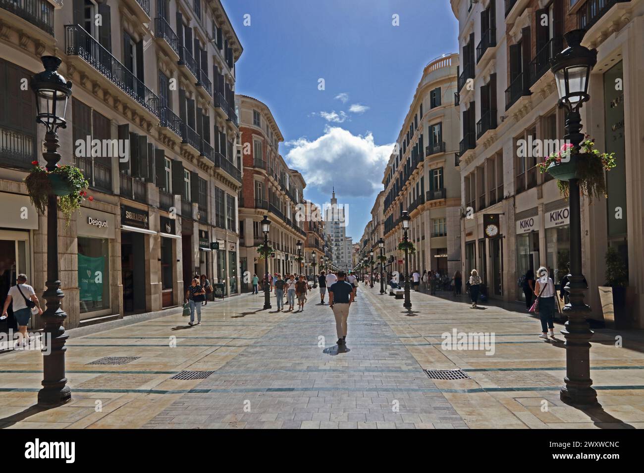 Vue le long de Calle marques de Larios, Malaga Banque D'Images