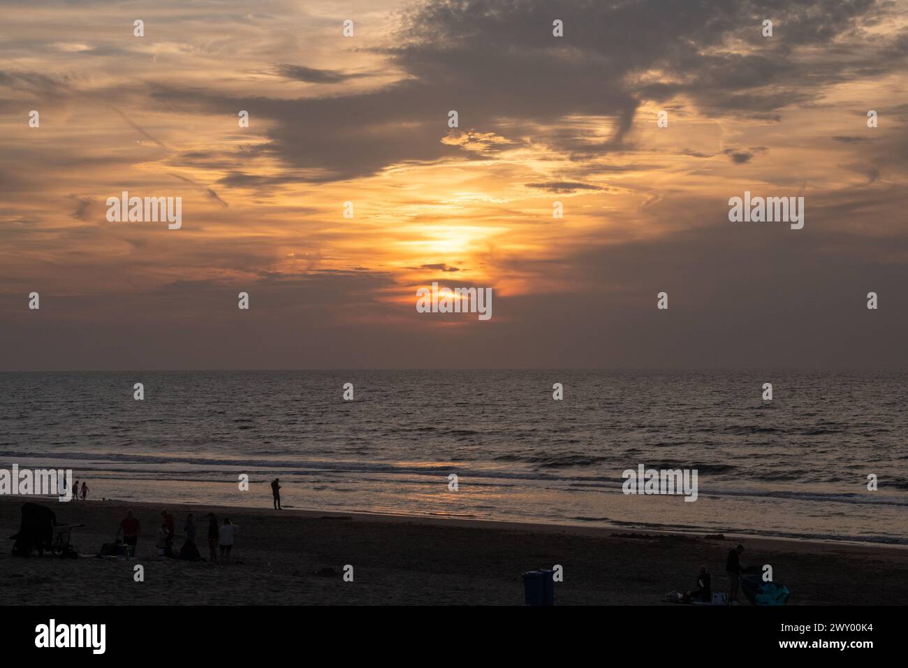 Coucher du soleil à la mer du Nord Banque D'Images