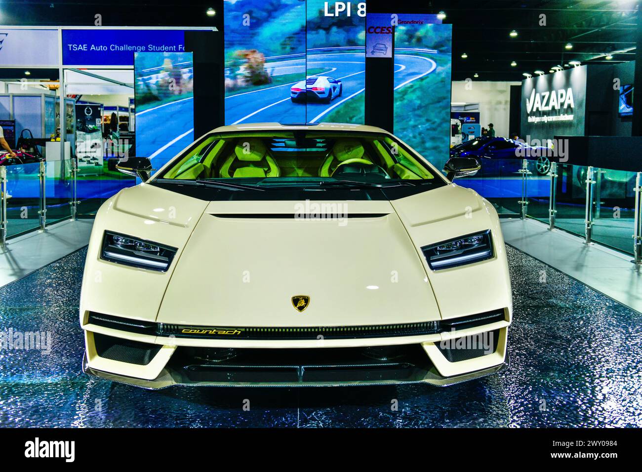 Thaïlande-27 mars 2024 : Lamborghini Coontach la supercar nouvelle génération. Il s'est fait un nom avec la marque Lonely Bull dans les années 1970 au 45ème Bang Banque D'Images