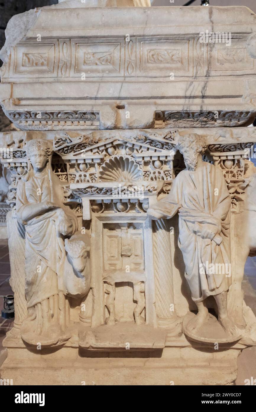 Sculpture hellénistique, Hiérapolis, Pamukkale, province de Denizli, Turquie Banque D'Images