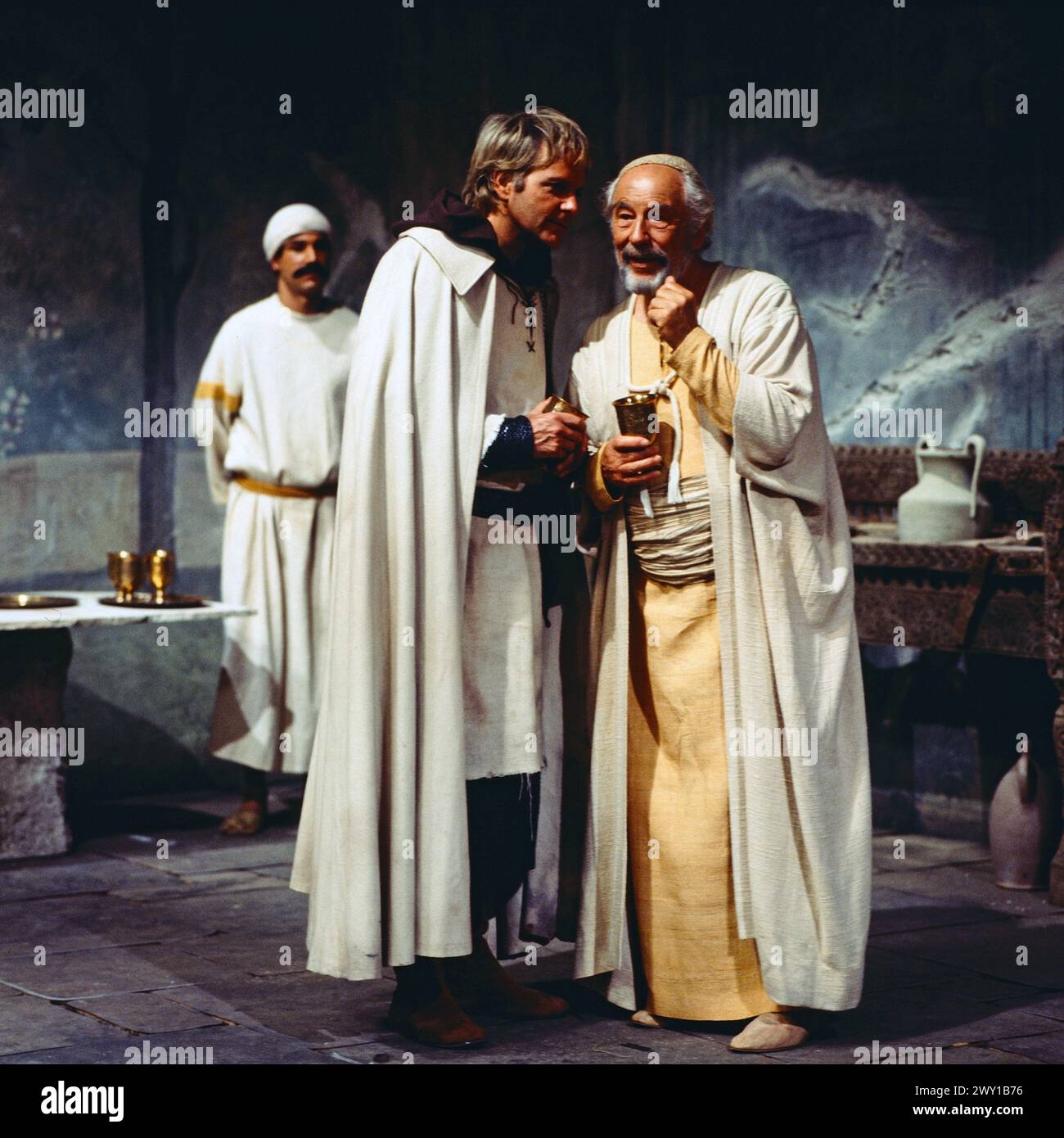 Nathan der Weise, deutscher Fernsehfilm vom Sender Freies Berlin, 1979, Regie : Oswald Döpke, Verfilmung nach dem Bühnenstück von Gotthold Ephraim Lessing, Dreharbeiten waren an historischer Stätte in Israel, Szene : Peter Fricke als Tempelherr, Werner Hinz als Nathan Banque D'Images