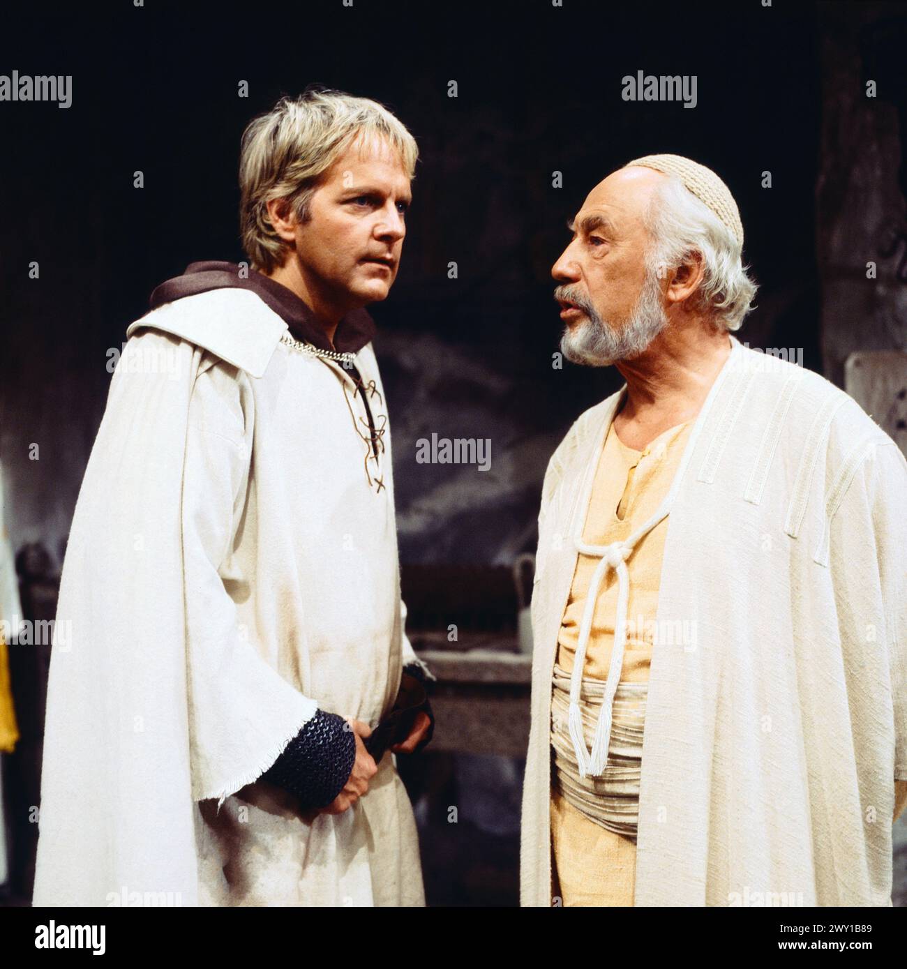 Nathan der Weise, deutscher Fernsehfilm vom Sender Freies Berlin, 1979, Regie : Oswald Döpke, Verfilmung nach dem Bühnenstück von Gotthold Ephraim Lessing, Dreharbeiten waren an historischer Stätte in Israel, Szene : Peter Fricke als Tempelherr, Werner Hinz als Nathan Banque D'Images