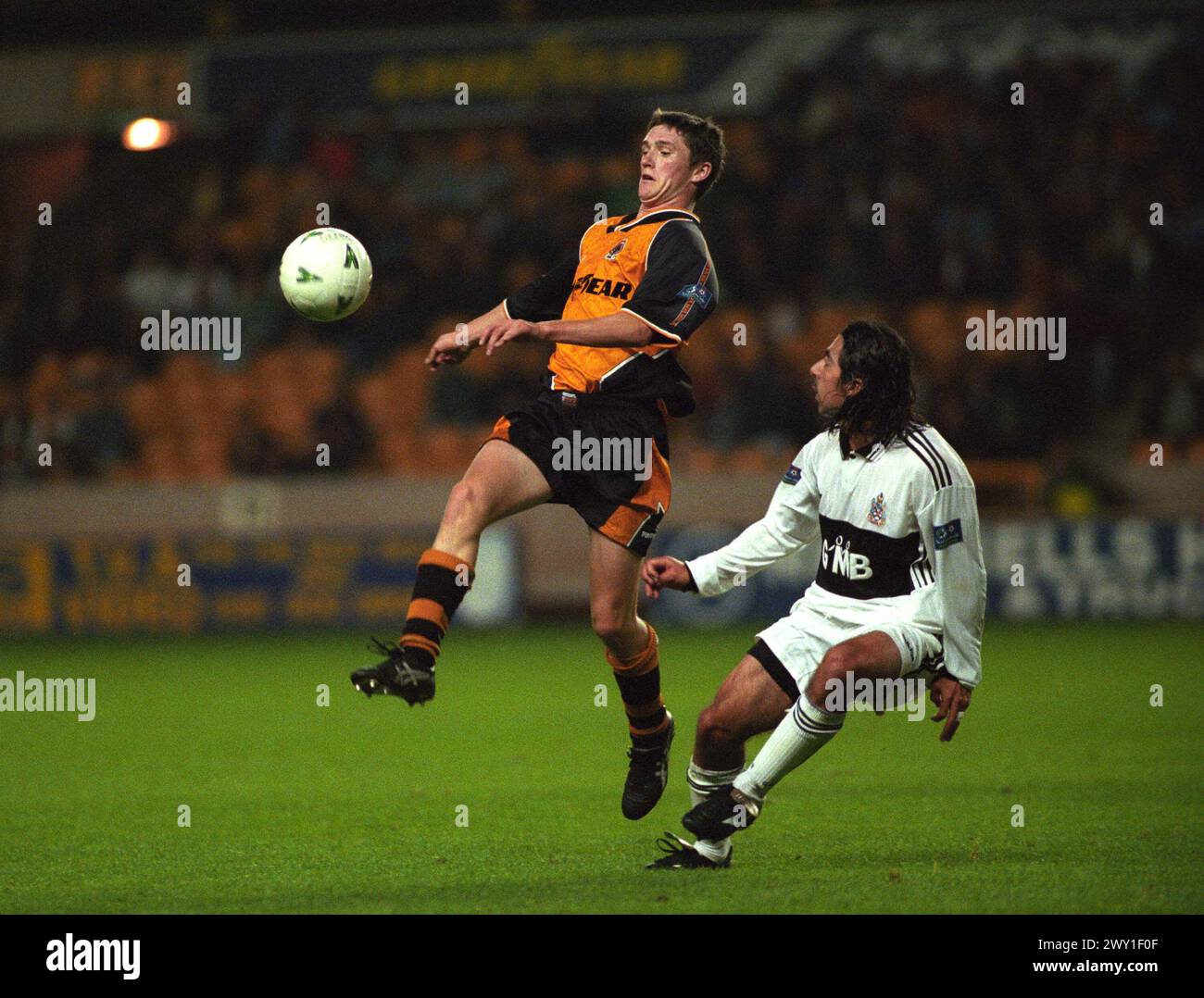 Wolverhampton Wanderers v Fulham at Molineux 24/9/97 1-0 Robbie Keane Banque D'Images