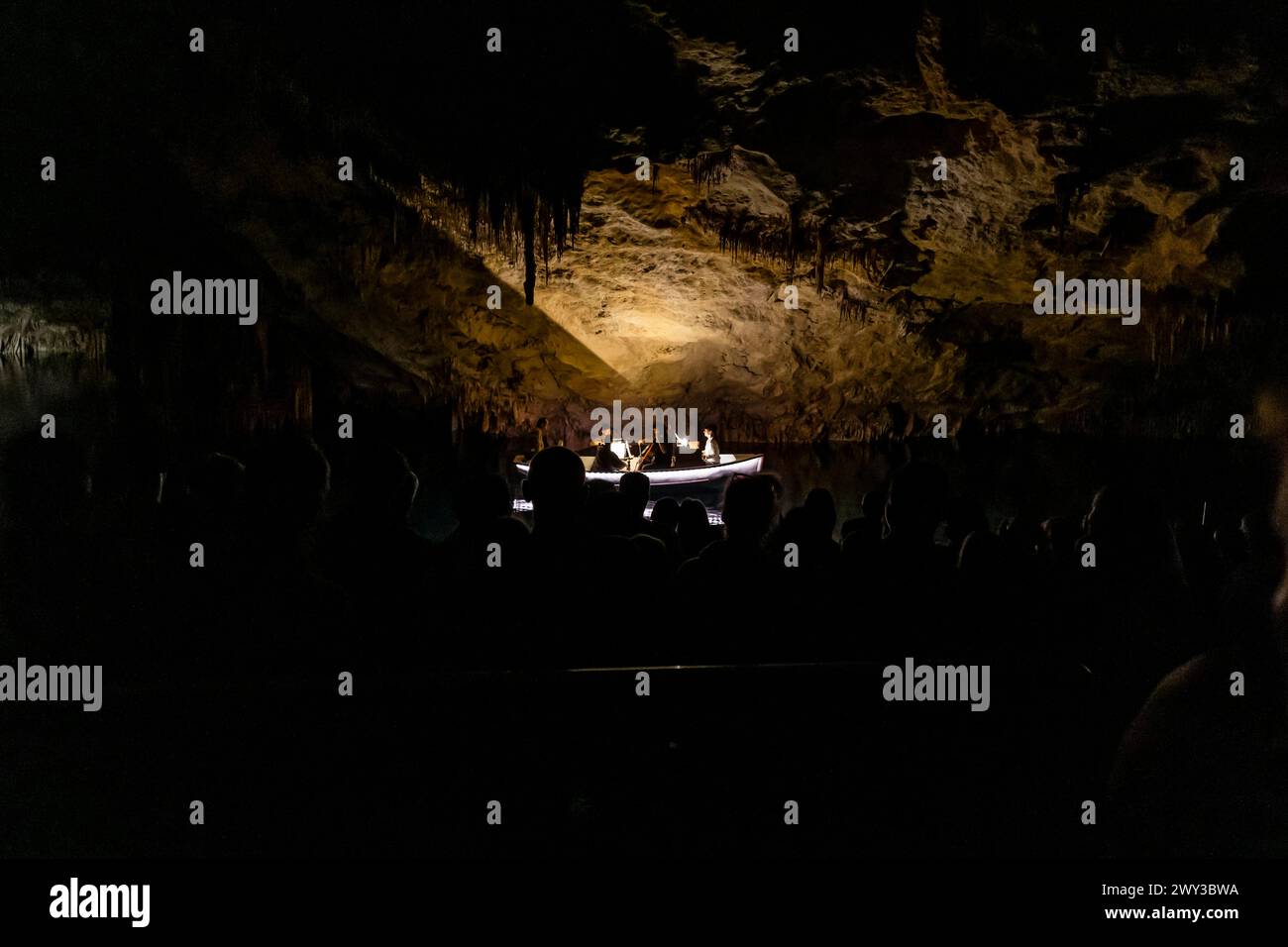 Porto Cristo, Espagne, 2 novembre 2023 : superbes photos de concert dans les grottes de Drach à Majorque, Espagne Banque D'Images