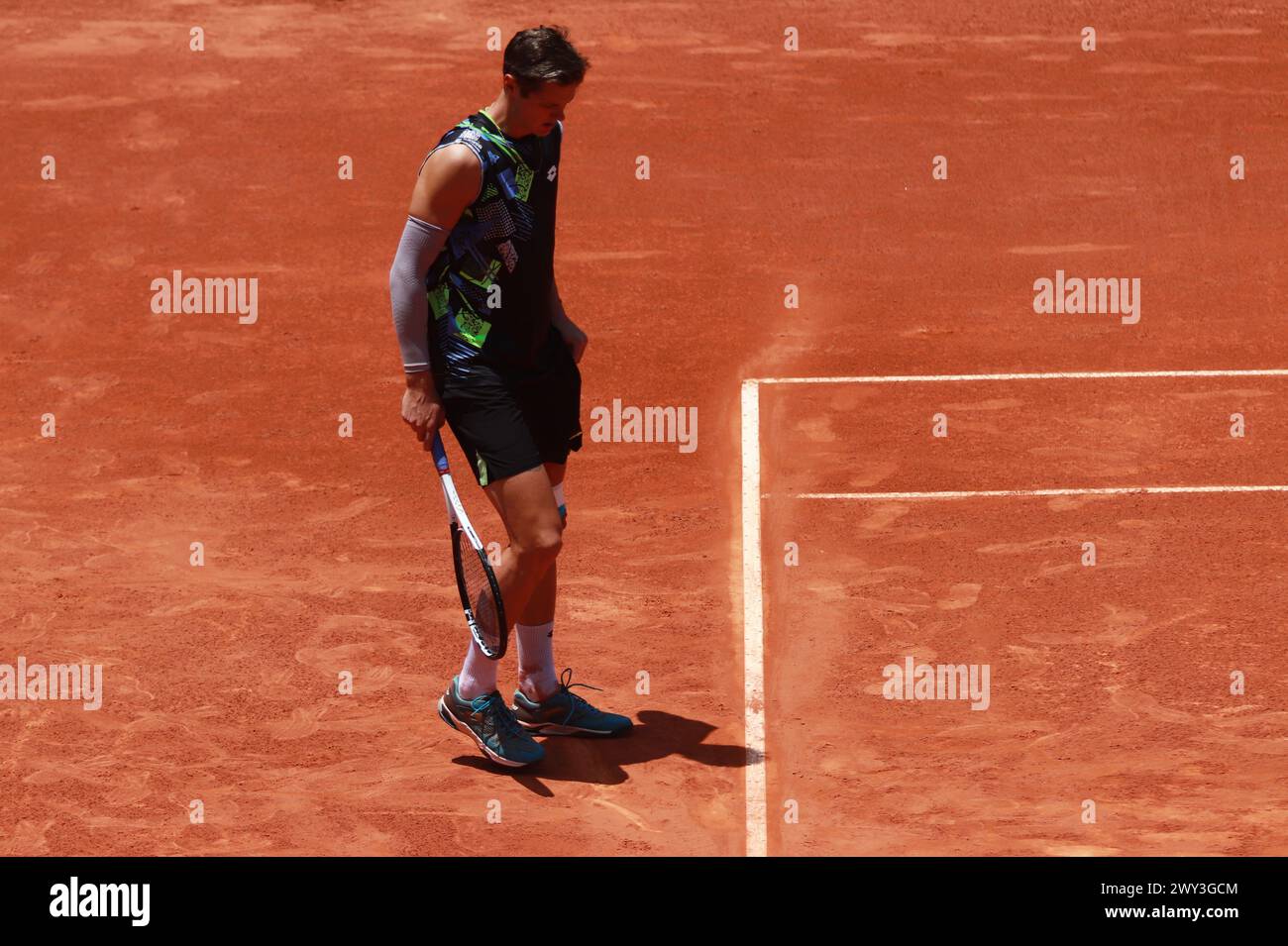 Mexico, Mexique. 03rd Apr, 2024. 3 avril 2024, Mexico, Mexique : Maxime janvier (FRA) se prépare à servir à Giovanni Mpetshi Perricard (FRA) lors du 4e jour de l'Open de Mexico au Deportivo Chapultepec. Le 3 avril 2024, Mexico, Mexique. (Photo de Carlos Santiago/Eyepix Group/SIPA USA) crédit : SIPA USA/Alamy Live News Banque D'Images