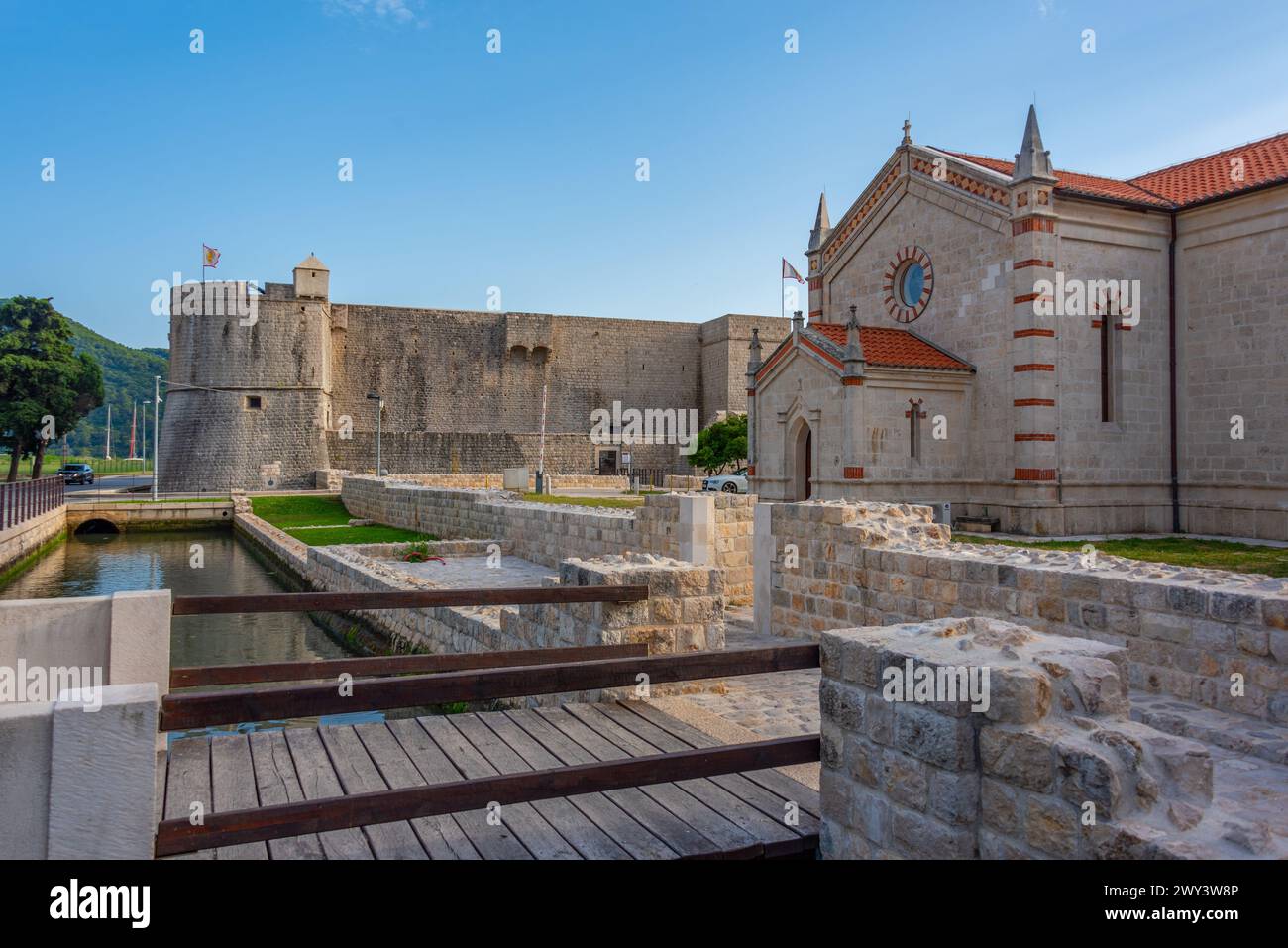 Église franciscaine de Saint Vlah à Ston, Croatie Banque D'Images