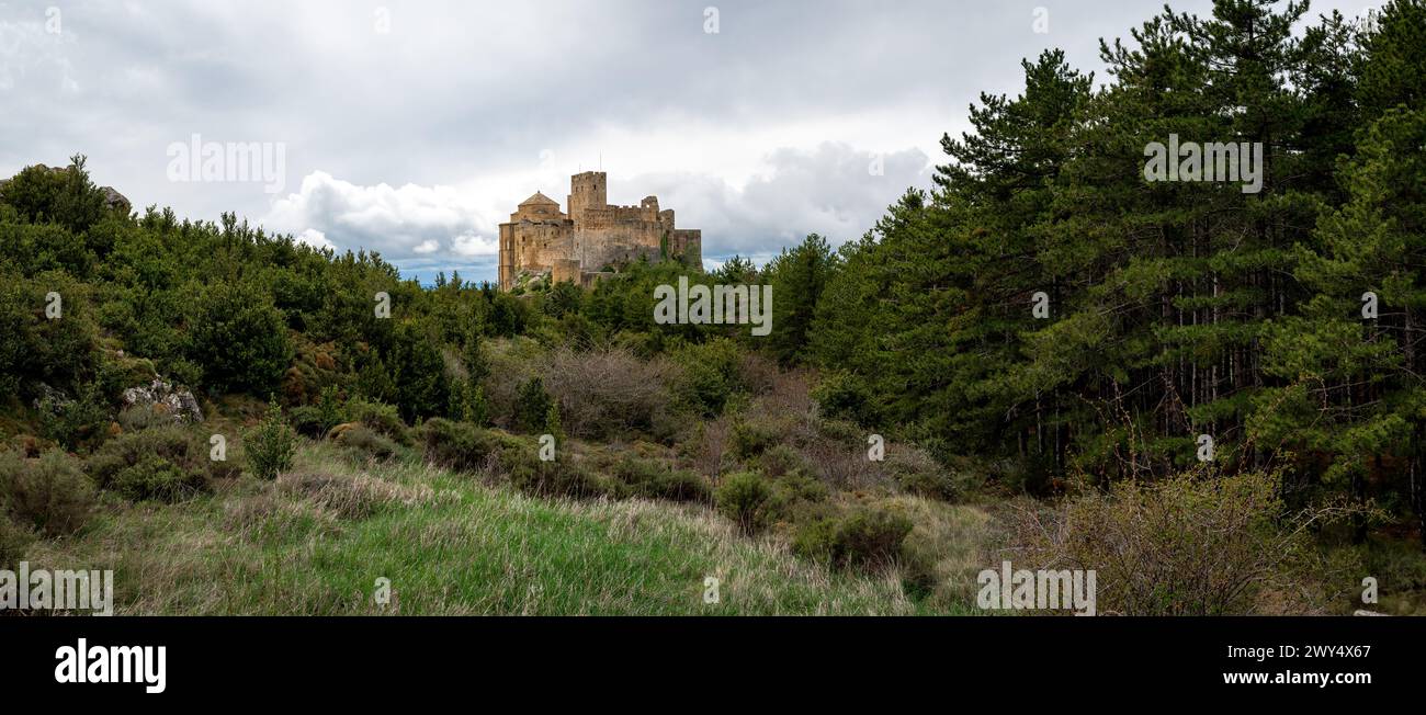 Vue panoramique du château de Loarre, Loarre, Huesca, Aragon, Espagne Banque D'Images