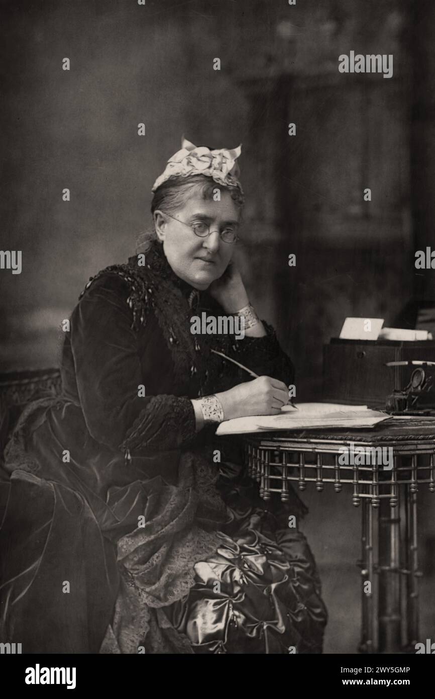 Elizabeth Lynn Linton (1822-1898) romancière anglaise, écrivaine, journaliste et championne des droits des femmes. - Photographe inconnu Banque D'Images