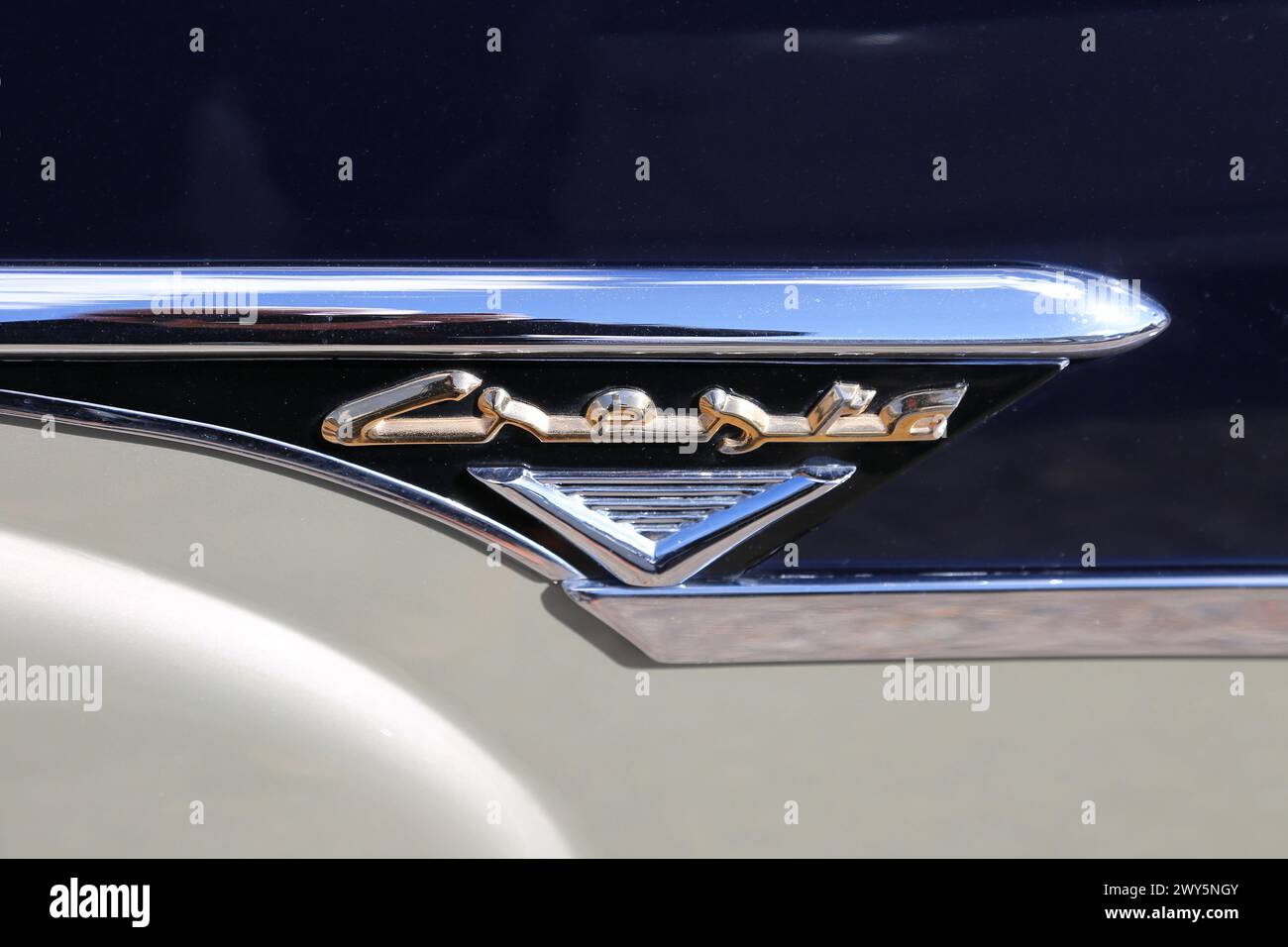 Vauxhall Cresta (1956), rassemblement de Pâques (voitures pré-1994), 30 mars 2024, Brooklands Museum, Weybridge, Surrey, Angleterre, Royaume-Uni, Europe Banque D'Images