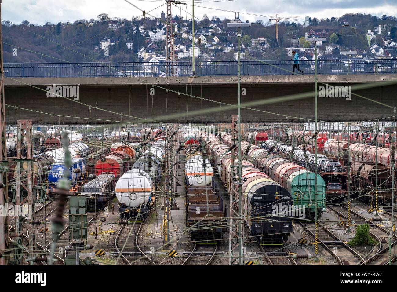 Le triage Hagen-Vorhalle, l'un des 9 plus grands d'Allemagne, est situé sur la ligne de chemin de fer Wuppertal-Dortmund et compte 40 voies directionnelles Banque D'Images