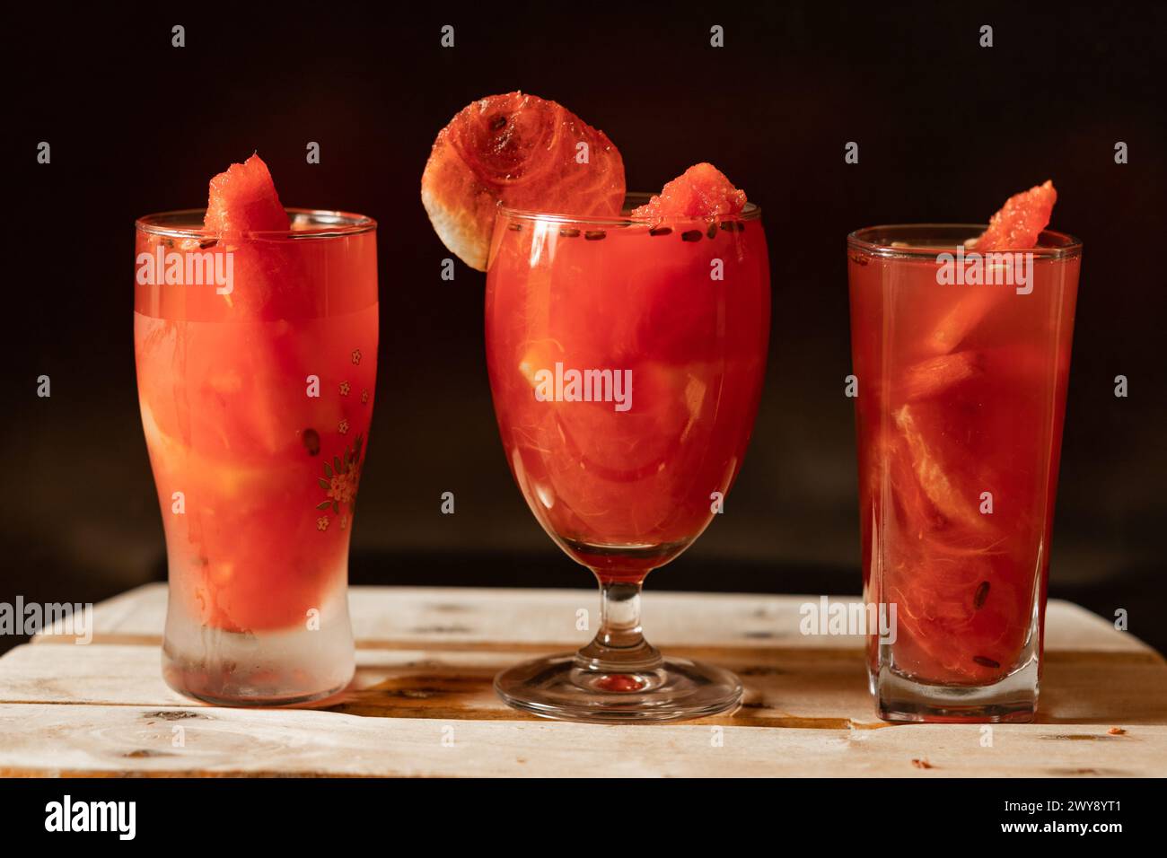 Juteux, rafraîchissant et hydratant : la pastèque, le fruit guérisseur d'été ultime. Banque D'Images