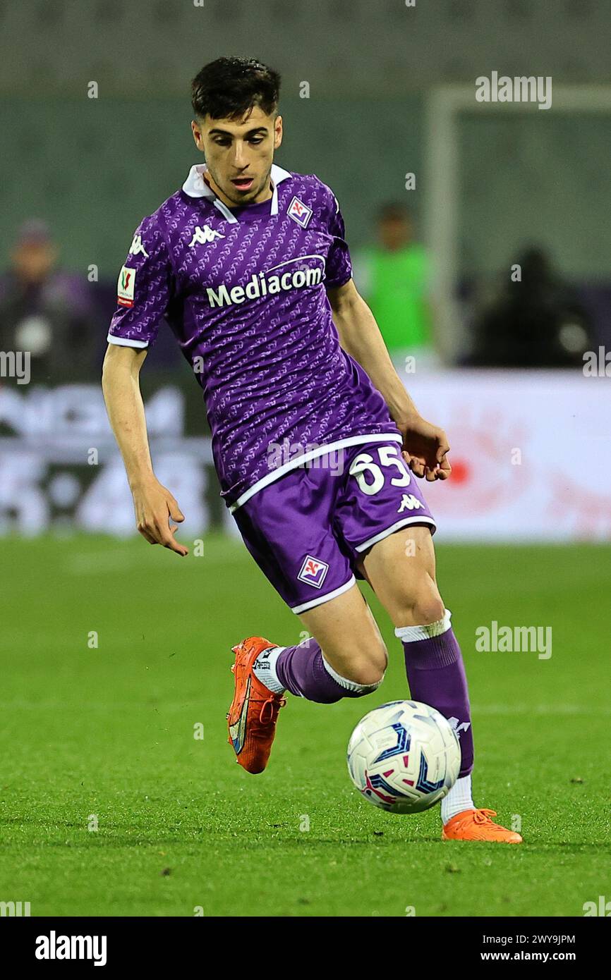 Fabiano Parisi d'ACF Fiorentina lors du match de demi-finale de Coupe d'Italie entre ACF Fiorentina et Atalanta BC au stade Artemio franchi de Firenze (Italie), le 3 avril 2024. Banque D'Images