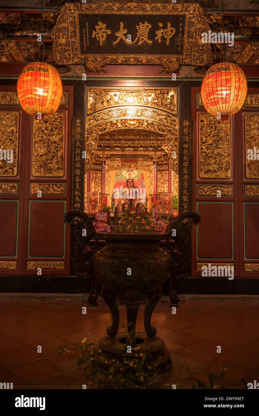 Entrée au temple de Bao'an la nuit Banque D'Images