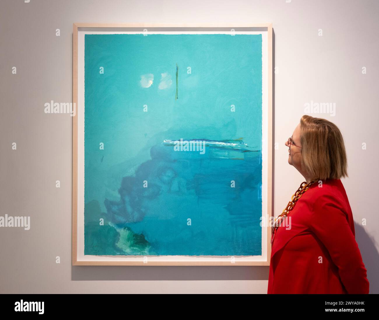 Shapero Modern, Londres, Royaume-Uni. 5 avril 2024. L’exposition Expressionnisme abstrait se concentre sur le franc-tireur de l’estampe moderne et de l’expressionniste abstrait de deuxième génération, l’artiste américaine Helen Frankenthaler (1928-2011), ainsi que des artistes qui l’ont inspirée et ont travaillé à ses côtés. Image : Helen Frankenthaler. Île du contentement, 2004. Crédit : Malcolm Park/Alamy Live News Banque D'Images