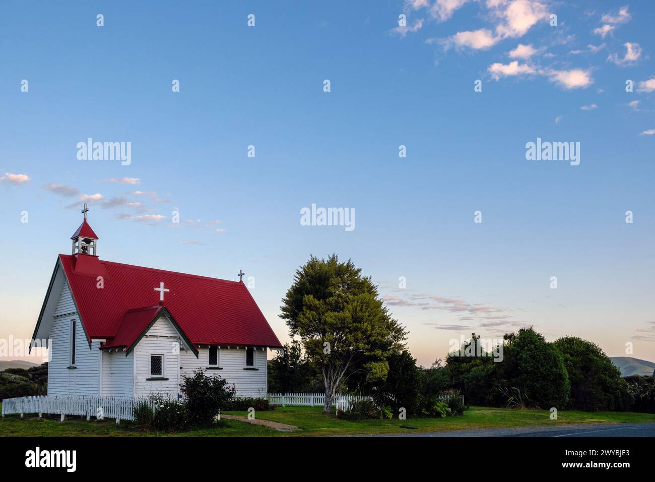 Église St Mary's, Niagara-Waikawa Road, Waikawa, les Catlins, Southland, île du Sud, Nouvelle-Zélande Banque D'Images