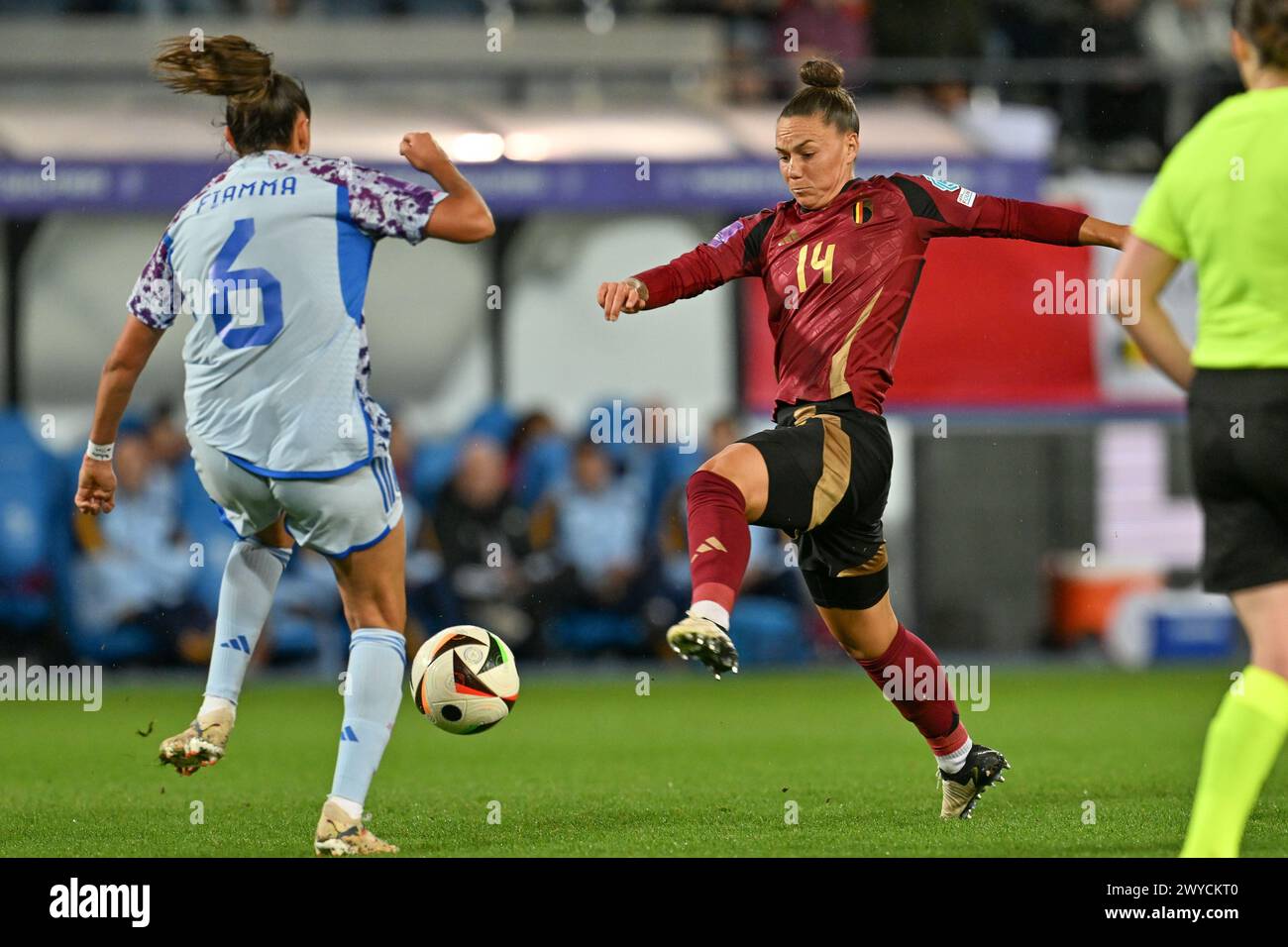 Leuven, Belgique. 05th Apr, 2024. La belge Jassina Blom photographiée en action lors d'un match de football opposant l'équipe nationale féminine belge les Red Flames à l'Espagne, vendredi 05 avril 2024 à Heverlee, Louvain, match 1/6 des qualifications des Championnats d'Europe 2025. BELGA PHOTO DAVID CATRY crédit : Belga News Agency/Alamy Live News Banque D'Images