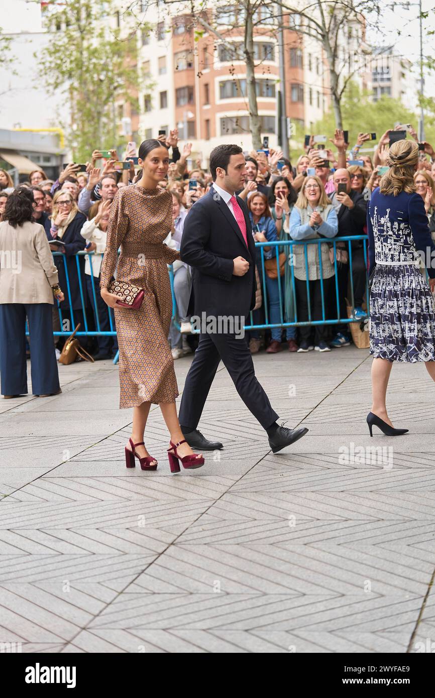 Madrid. Espagne. 20240406, Victoria Federica de Marichalar Borbon, Felipe Juan Froilan de Marichalar Borbon, Princesse Elena de Borbon arrive au mariage de José Luis Martinez Almeida, Major de Madrid, et Teresa Urquijo à Sagrado Corazon et à l'église San Francisco de Borja le 6 avril 2024 à Madrid, Espagne Banque D'Images