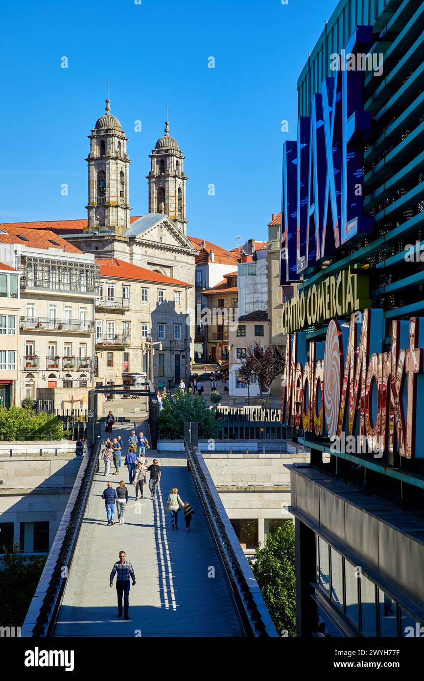 Centro Comercial A Laxe, Praza da Pedra, Concatedral de Santa María, Vigo, Pontevedra, Galice, Espagne. Banque D'Images