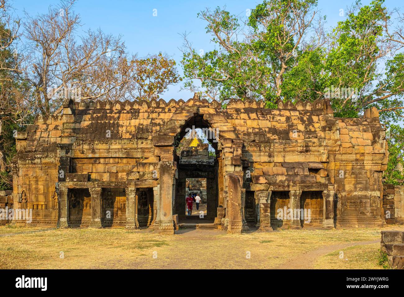 Cambodge, Kampong Cham, temple bouddhiste angkorien Vat Nokor (ou Nokor Bachey) construit au XIe siècle Banque D'Images