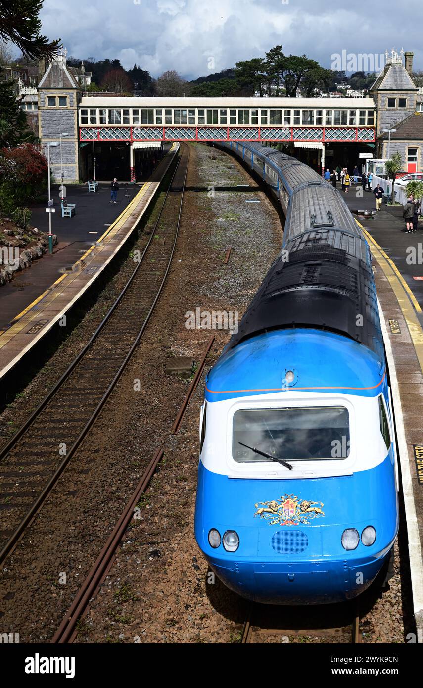 Le wagon avant n° 43055 du train à grande vitesse Midland Pullman à la gare de Torquay avec le Torbay Riviera Pullman de Hull à Paignton. Banque D'Images