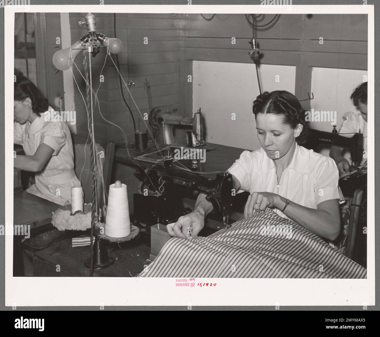 Coutures pour matelas. Usine de matelas. San Angelo, Texas Banque D'Images