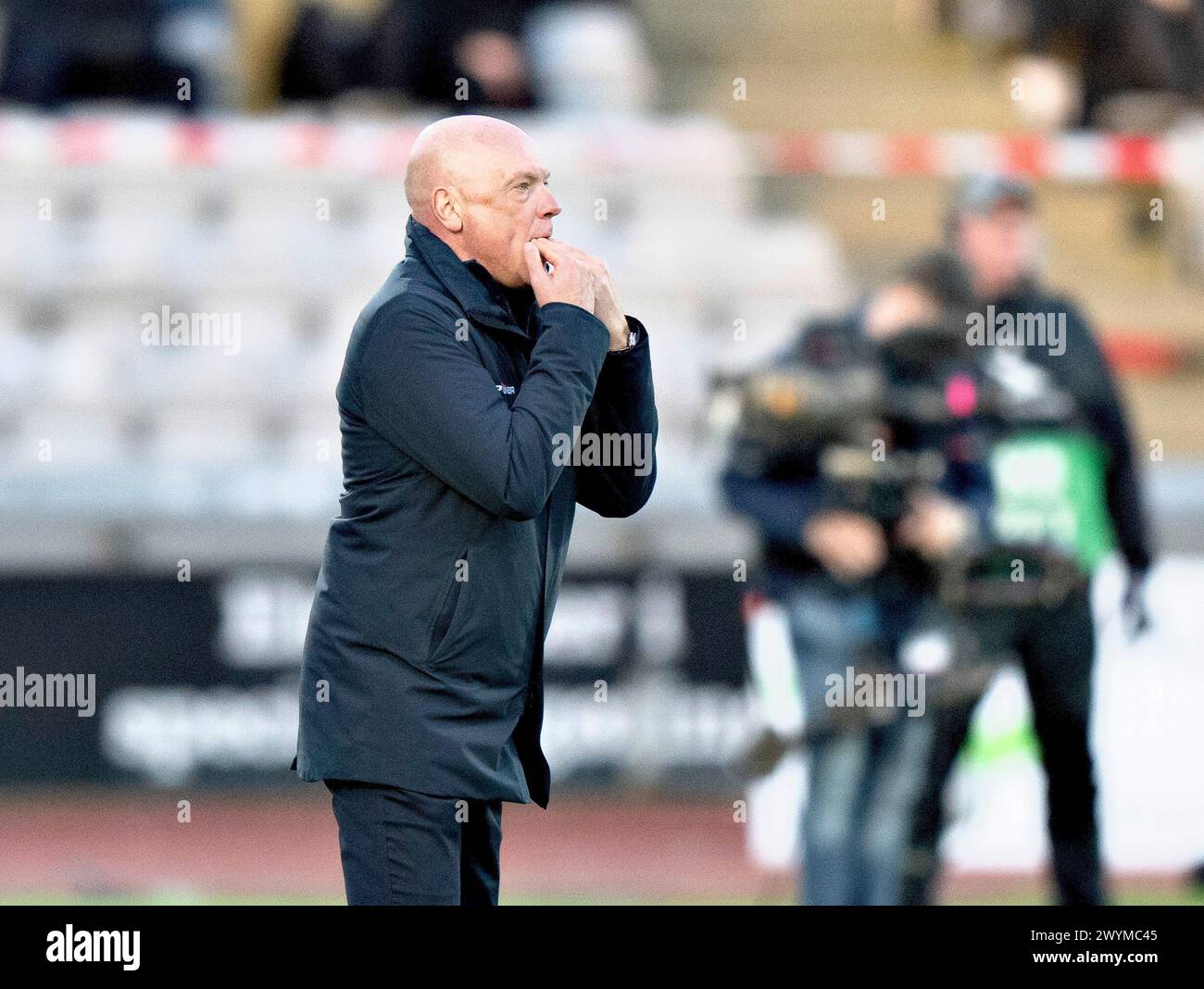 L'entraîneur-chef de l'AGF, Uwe Rösler, dans le match de Superliga 3F entre l'AGF et le FC Midtjylland au Ceres Park à Aarhus, le dimanche 7 mars 2024. (Photo : Henning Bagger/Ritzau Scanpix) Banque D'Images