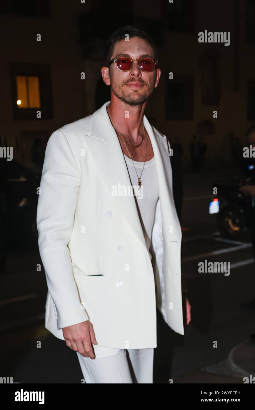 Milan, Italie. 07 avril 2024. Adam Senn assiste à l'after-party pour l'ouverture de l'exposition ''Dal cuore alle mani'' Dolce&Gabbana à Milan, Italie, le 6 avril 2024. (Photo de Alessandro Bremec/NurPhoto) crédit : NurPhoto SRL/Alamy Live News Banque D'Images