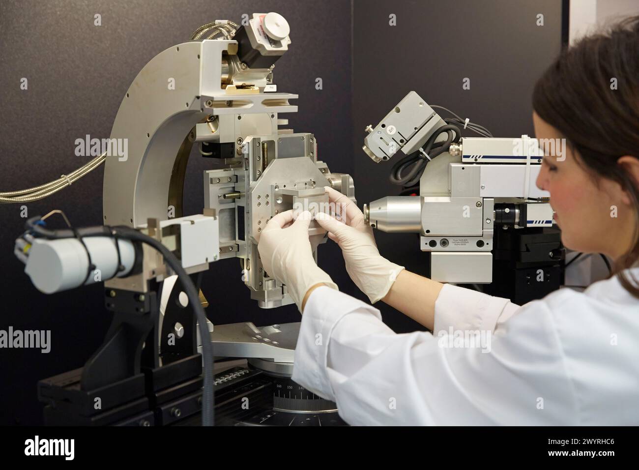 Diffractomètre à rayons X. Services technologiques à l'industrie. TECNALIA recherche & innovation, Donostia, Saint-Sébastien, Gipuzkoa, pays Basque, Espagne. Banque D'Images