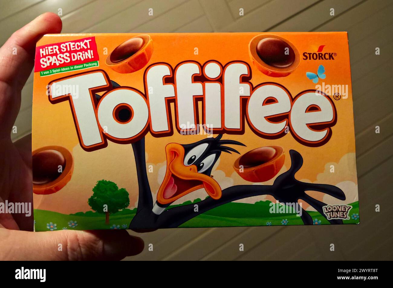 Toffifee ist eine Süssware des deutschen Unternehmens August Storck KG *** Toffifee est une confiserie de la société allemande August Storck KG Banque D'Images