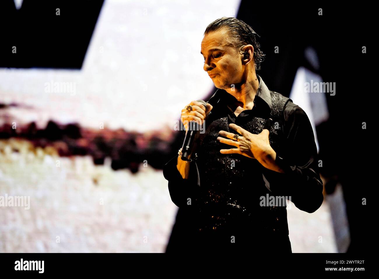 Dave Gahan Depeche mode BEI einem Konzert am in der Lanxess Arena à Köln. / Dave Gahan Depeche mode lors d'un concert à la Lanxess Arena de Cologne. Snapshot-Photography/D.Vorndran *** Dave Gahan Depeche mode lors d'un concert à la Lanxess Arena de Cologne Dave Gahan Depeche mode lors d'un concert à la Lanxess Arena de Cologne photographie d Vorndran Banque D'Images