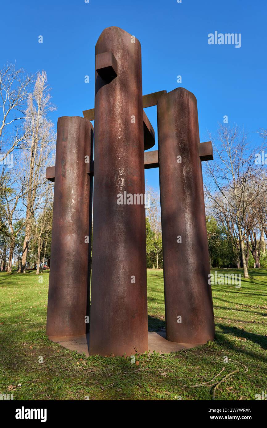 'Forest V, Corten Steel', 1997, Eduardo Chillida (1924-2002), Chillida Leku Museoa, Donostia, Saint-Sébastien, pays Basque, Espagne. Banque D'Images