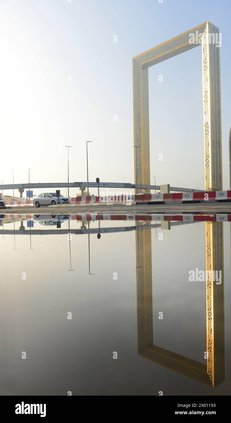 L'emblématique bâtiment Dubai Frame à Dubaï, Émirats arabes Unis. Banque D'Images