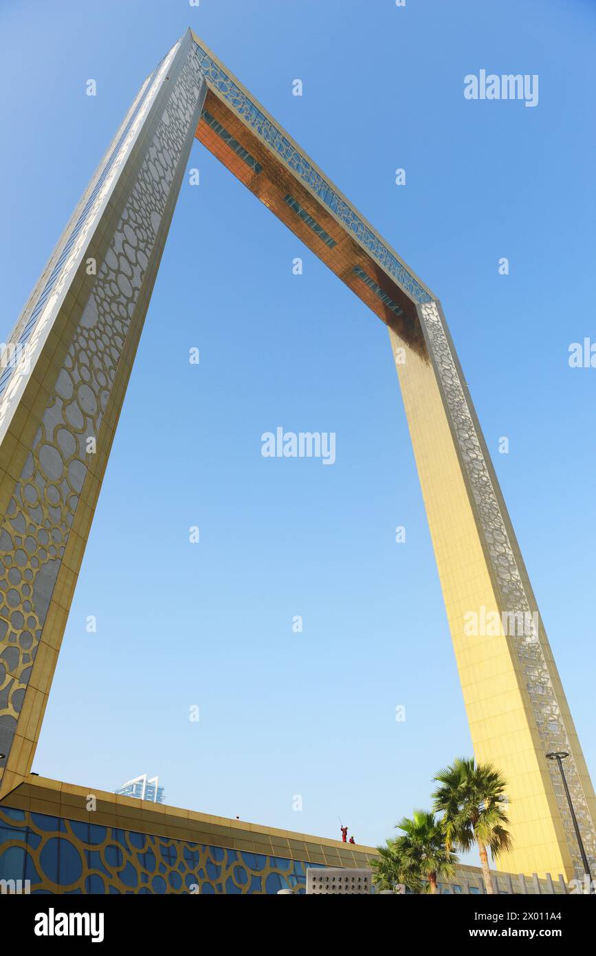 L'emblématique bâtiment Dubai Frame à Dubaï, Émirats arabes Unis. Banque D'Images