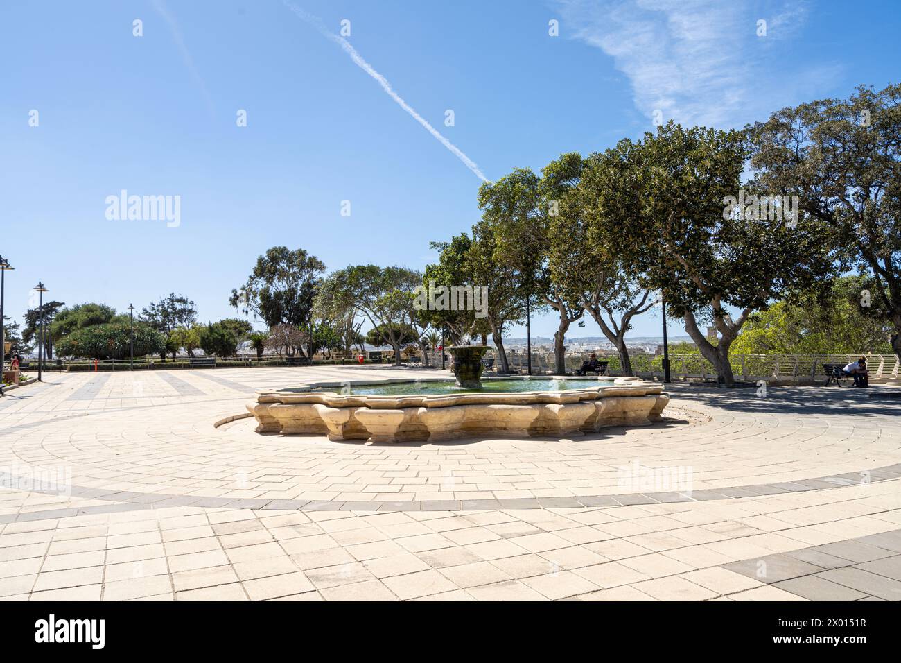 Valletta, Malte, 3 avril 2024. La fontaine au préparé James Bastion dans le jardin botanique Argotti à Floriana Banque D'Images