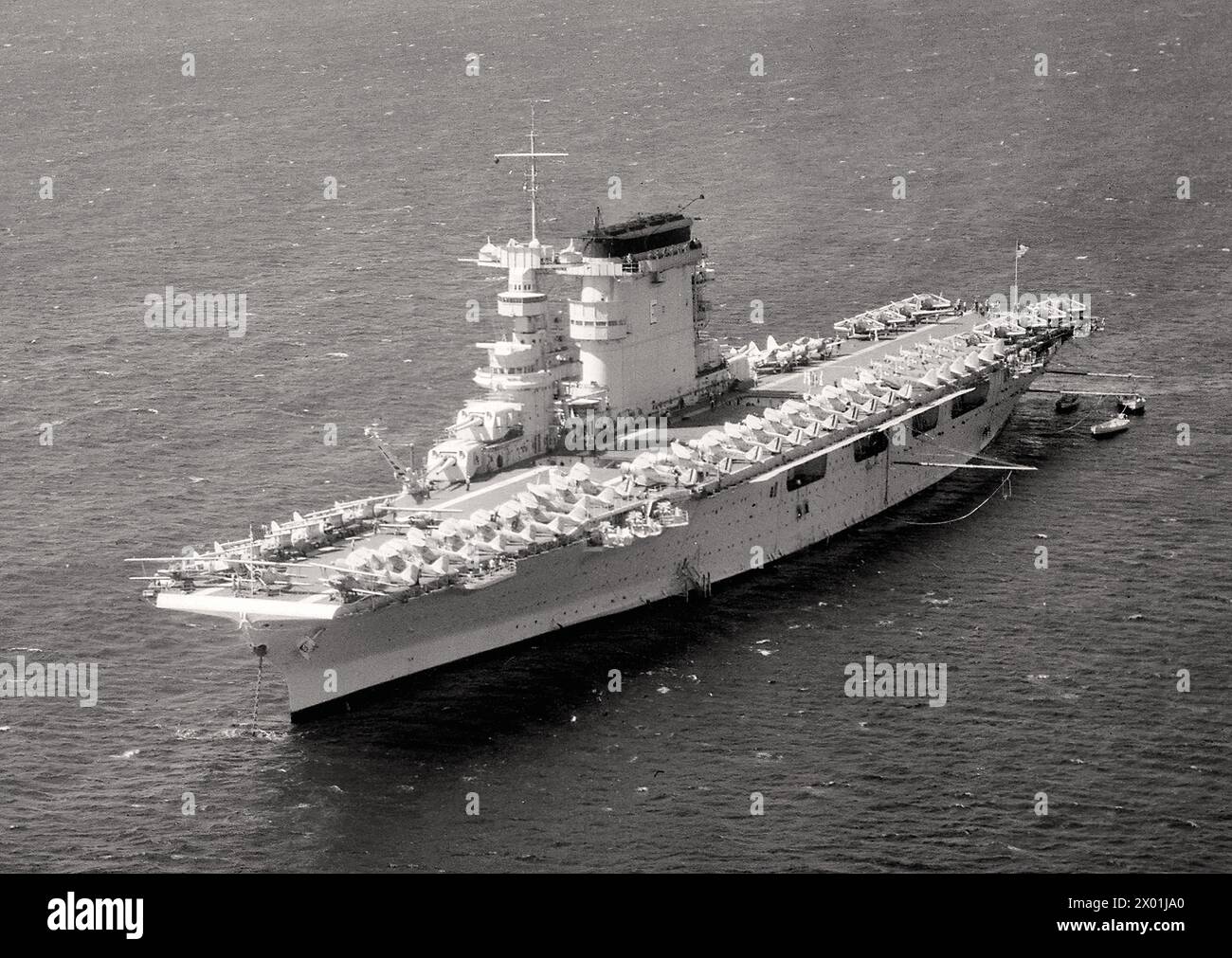 USS Lexington (CV-2) à l'ancre 1938 - photographie de navires de guerre d'époque - inconnu photographe Banque D'Images