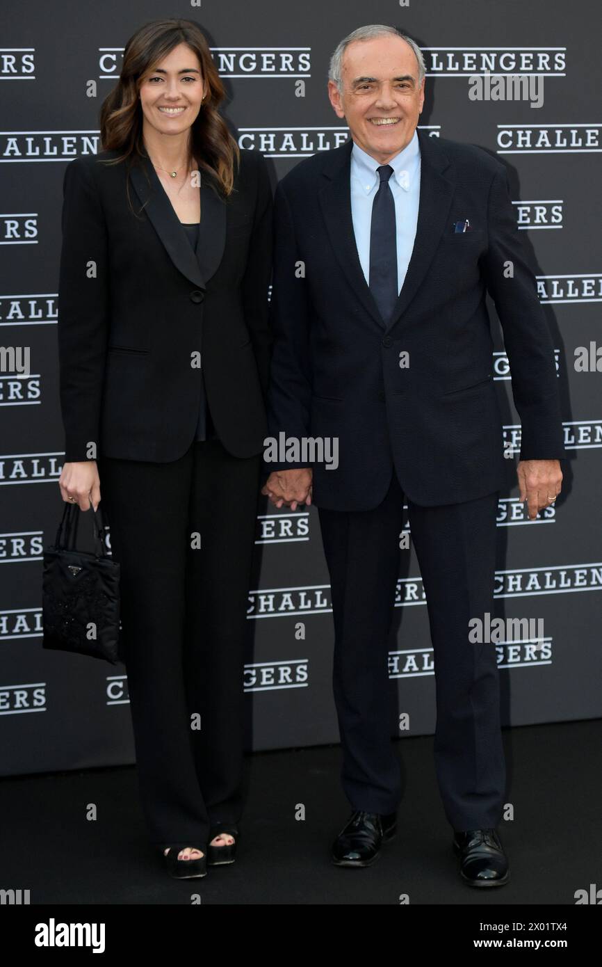 Giulia Rosmarini et Alberto Barbera assistent à la première du film 'Challengers' au Cinema Barberini à Rome (Italie), le 8 avril 2024. Banque D'Images