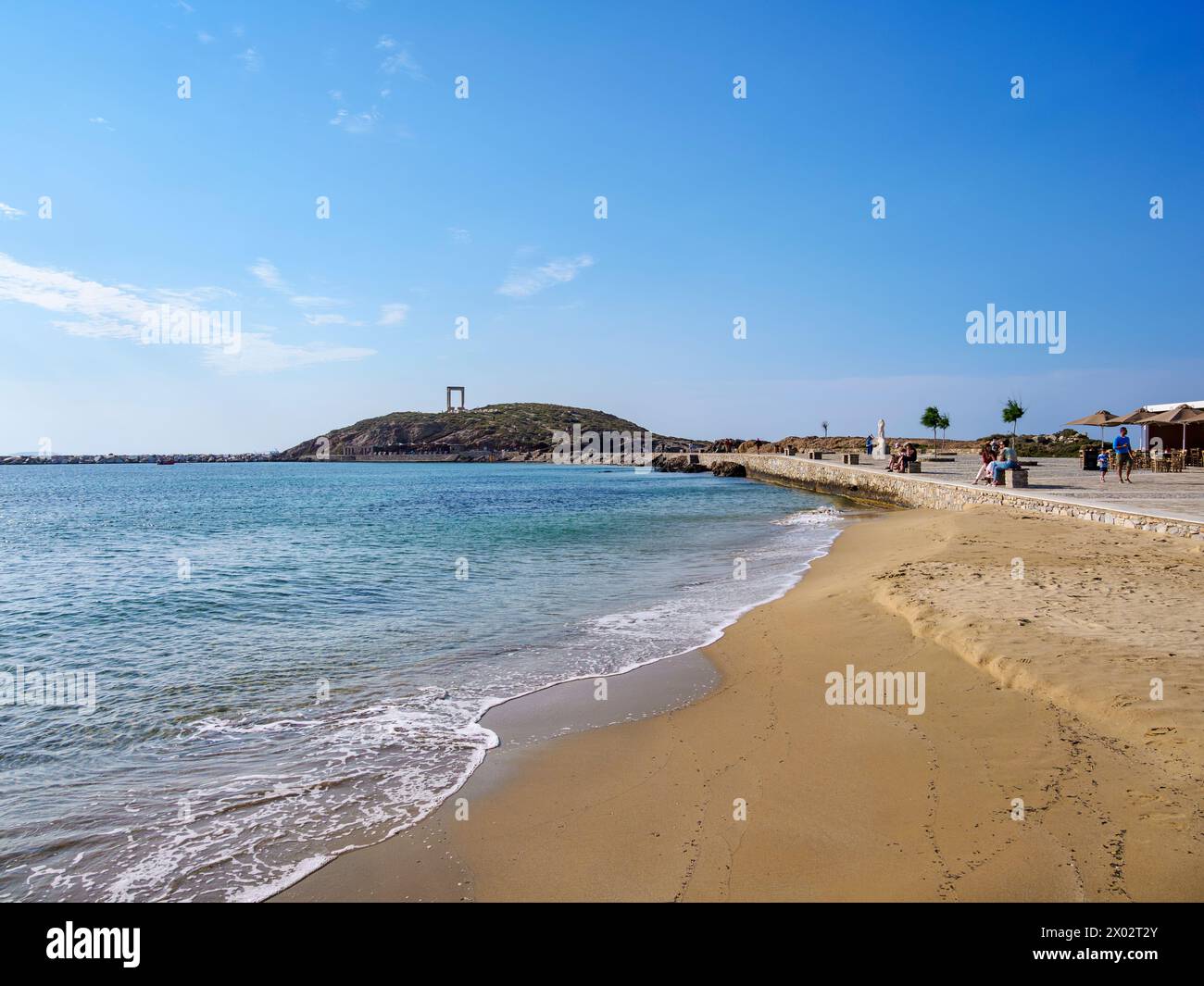 Vue vers le Temple d'Apollon, Chora, la ville de Naxos, l'île de Naxos, les Cyclades, îles grecques, Grèce, Europe Banque D'Images