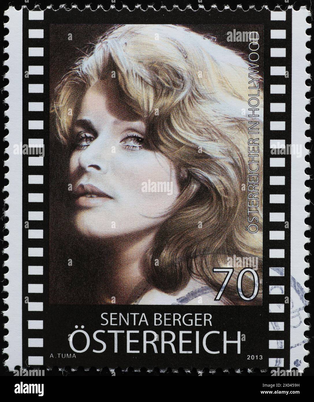 Portrait de Senta Berger sur timbre-poste autrichien Banque D'Images