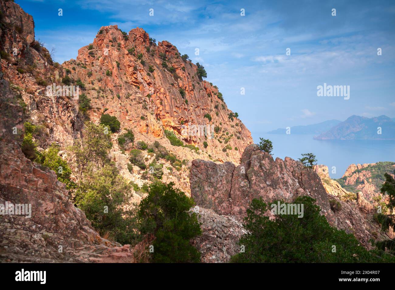 Corse, France. Paysage montagneux côtier photo de Calanques de Piana prise un jour d'été Banque D'Images