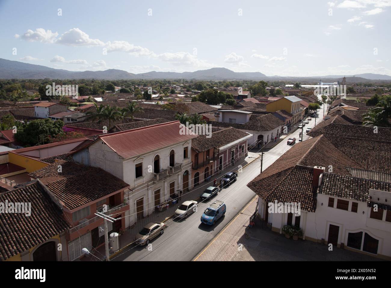 L'architecture coloniale domine la ville de Grenade, Nicaragua, une destination touristique populaire en Amérique latine Banque D'Images