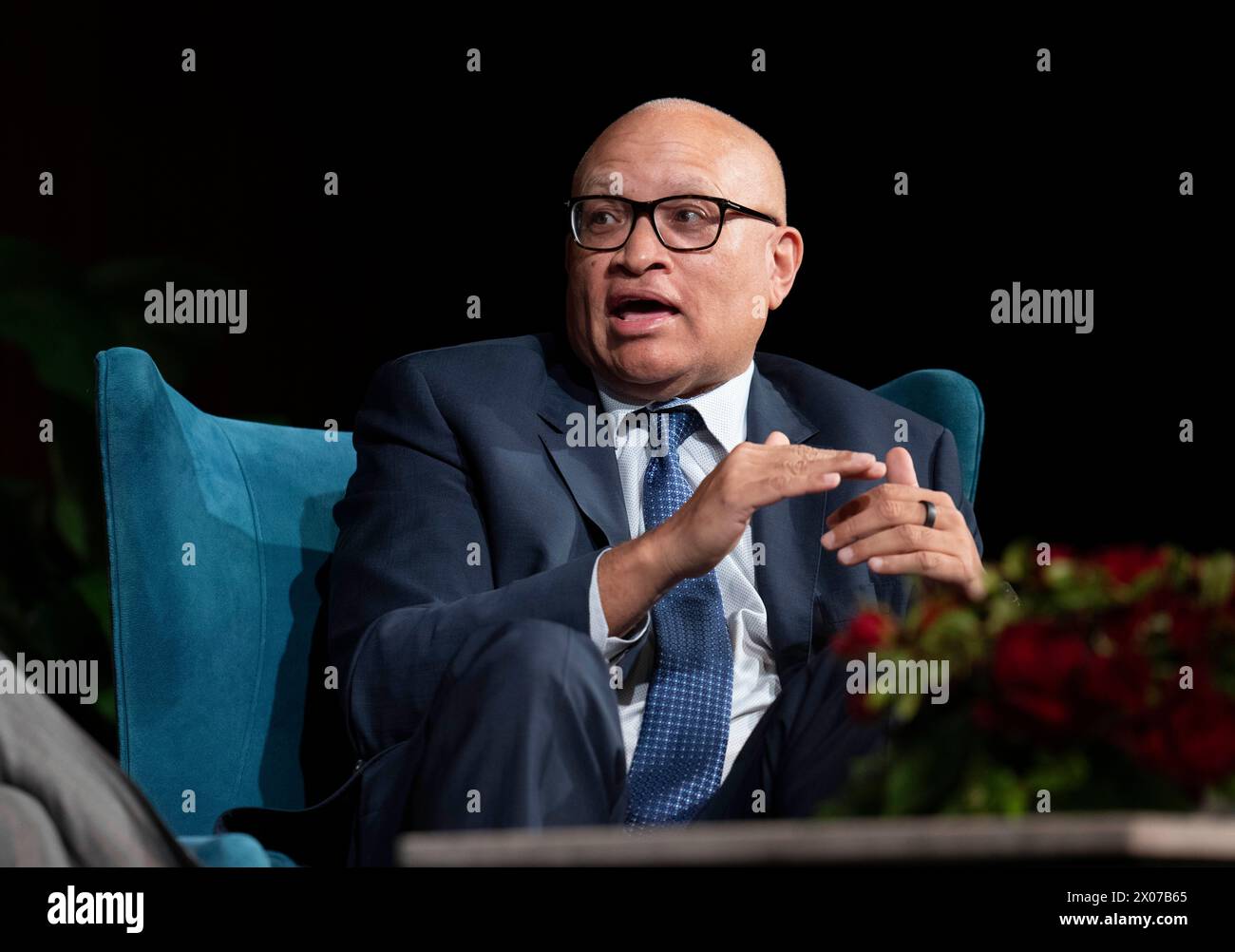 LARRY WILMORE, producteur, acteur et comédien lauréat d'un Emmy Award, parle du rôle que joue la technologie dans la polarisation et l'érosion de la démocratie lors du forum journalistique Trust.News.Democracy le 9 avril 2024 à la bibliothèque présidentielle LBJ à Austin. Crédit : Bob Daemmrich/Alamy Live News Banque D'Images