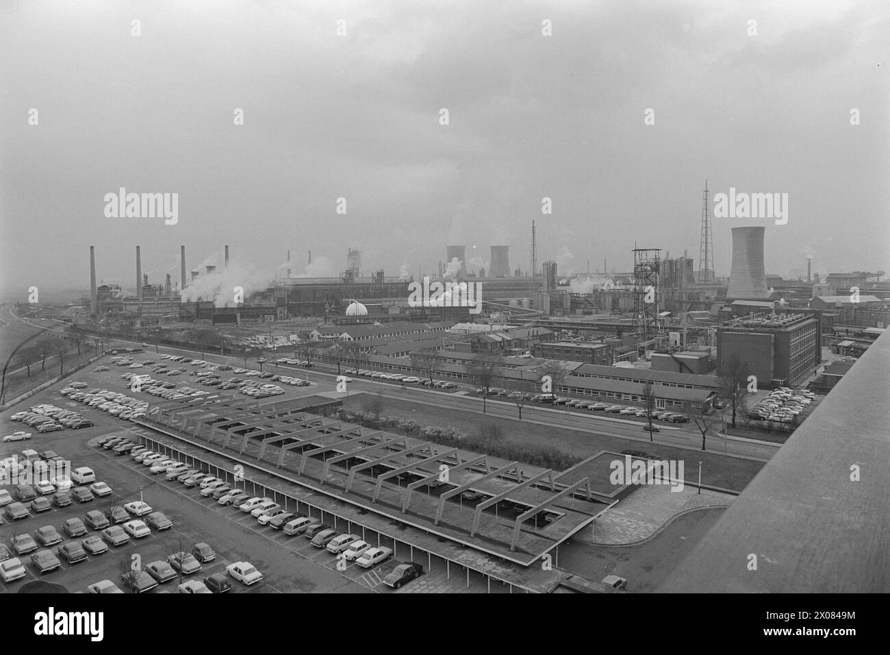 Courant 14 - 3 - 1973 : la ville qui attend le pétrolier le site industriel britannique Teesside espère la Norvège. Elle espère qu'elle sortira victorieuse de la guerre pour devenir le site de débarquement du pétrole de la mer du Nord. Teesside a beaucoup d'industrie d'avant - mais il y a aussi un taux de chômage élevé dans ce district de l'Angleterre. Certains espèrent que Teesside deviendra un géant industriel. Beaucoup d'autres attendent avec une grande horreur un tel développement. La société mondiale ici est dominante dans Teesside. C'est le ministère des produits agricoles. Photo : ODD Ween / Aktuell / NTB ***PHOTO NON IMAG Banque D'Images