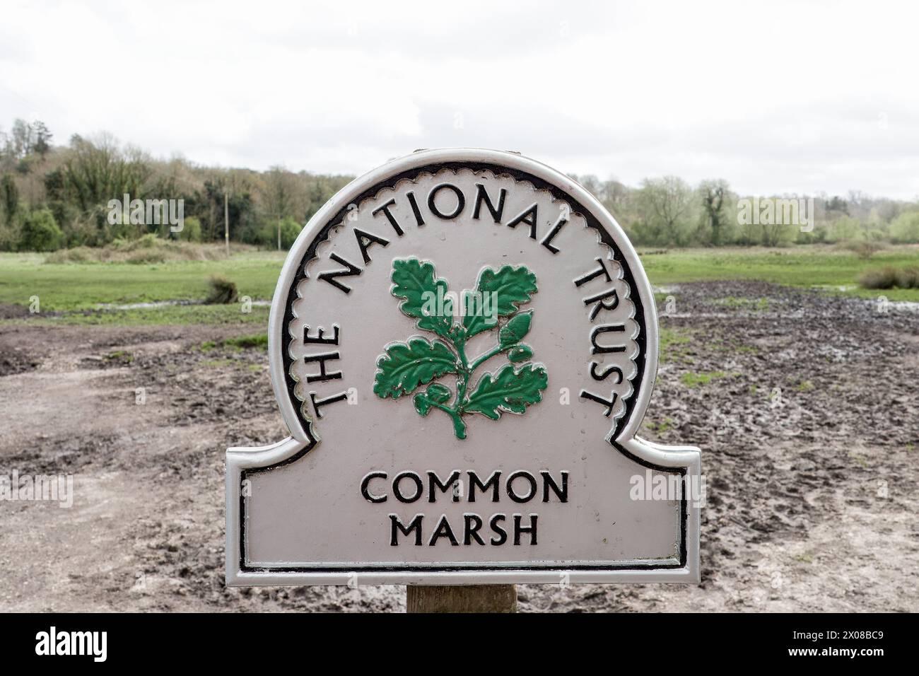 Le panneau de la National Trust Stockbridge Common Marsh Wildlife Walk affiche le Hampshire England Banque D'Images