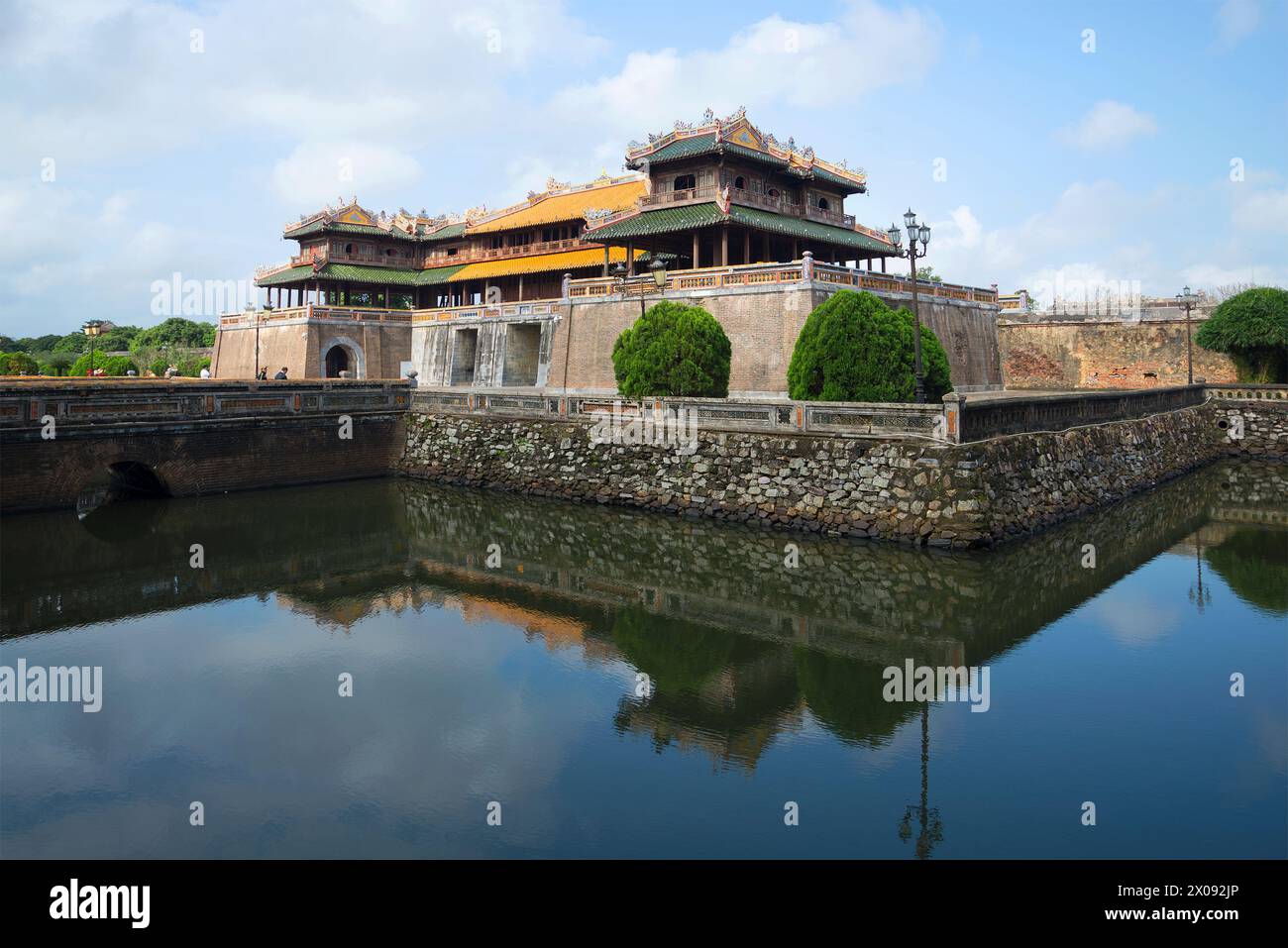 L'ancienne porte impériale de la Cité interdite. Hue, Vietnam Banque D'Images