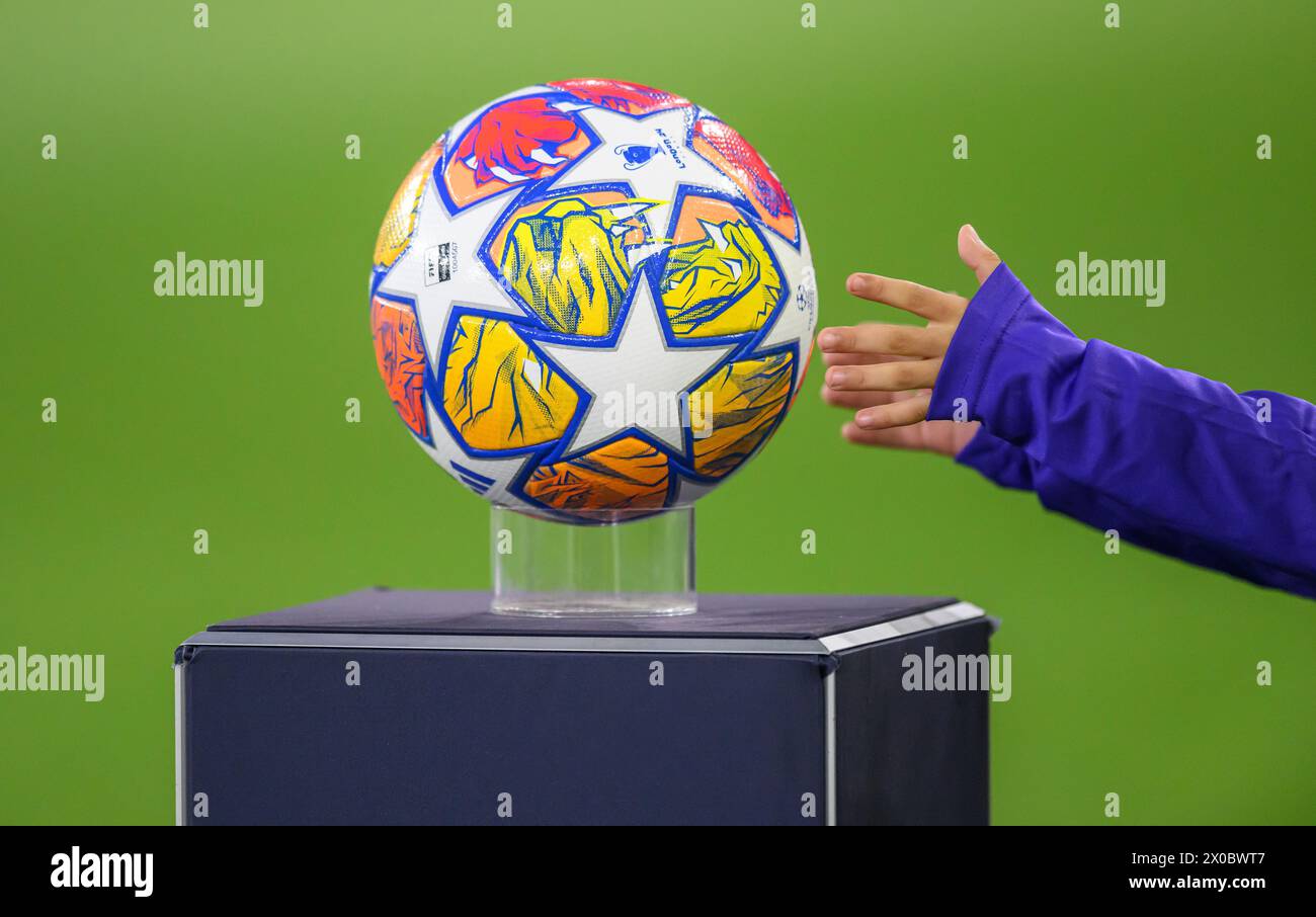 Londres, Royaume-Uni. 09th Apr, 2024. 09 Avr 2024 - Arsenal v Bayern Munich - Champions League - Emirates Stadium. Le ballon Adidas UEFA Champions League UCL Pro Knockout. Crédit photo : Mark pain / Alamy Live News Banque D'Images