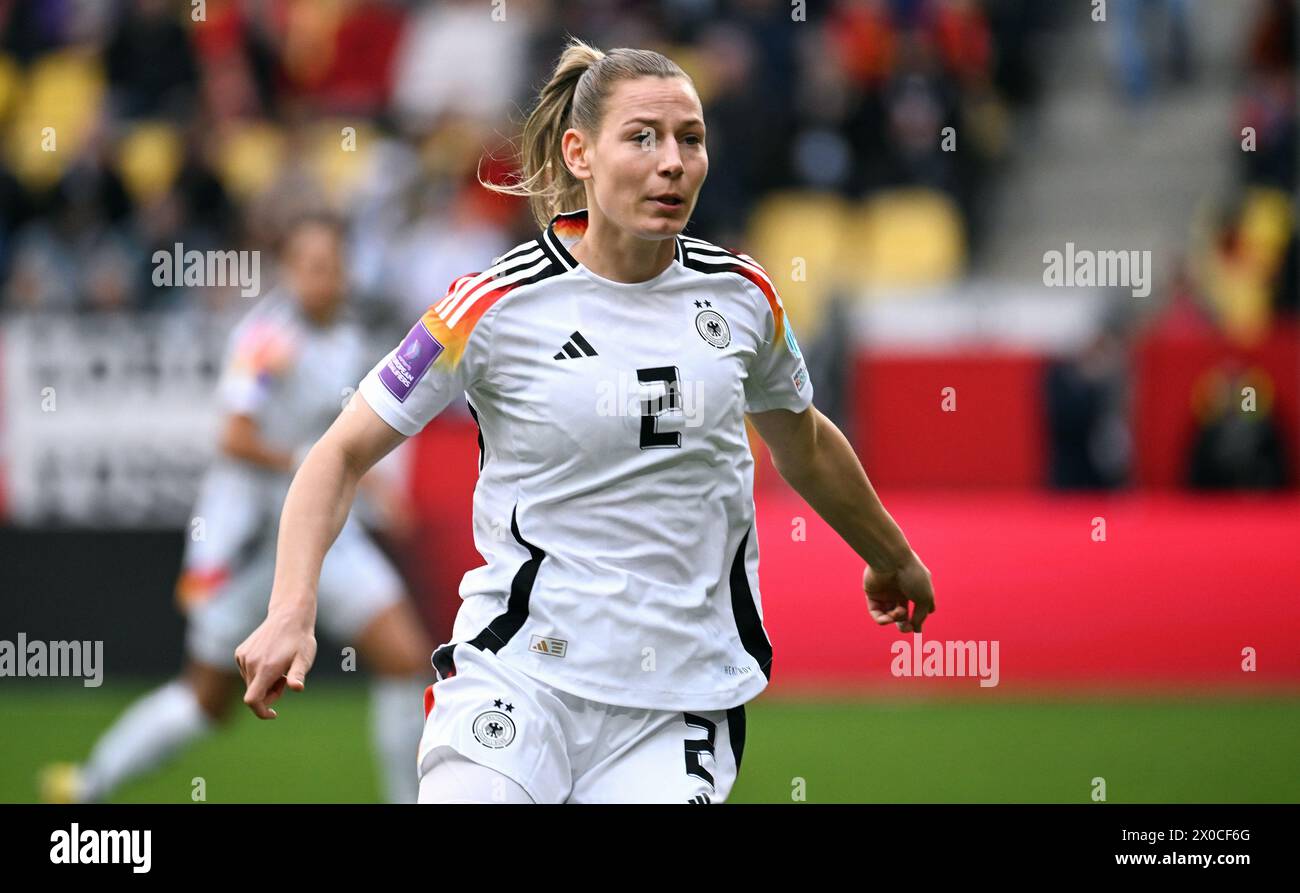 Football, Allemagne, équipe nationale féminine, qualification du Championnat d'Europe, Tivoli Aix-la-Chapelle : Allemagne - Islande ; Sarai Linder (GER) Banque D'Images
