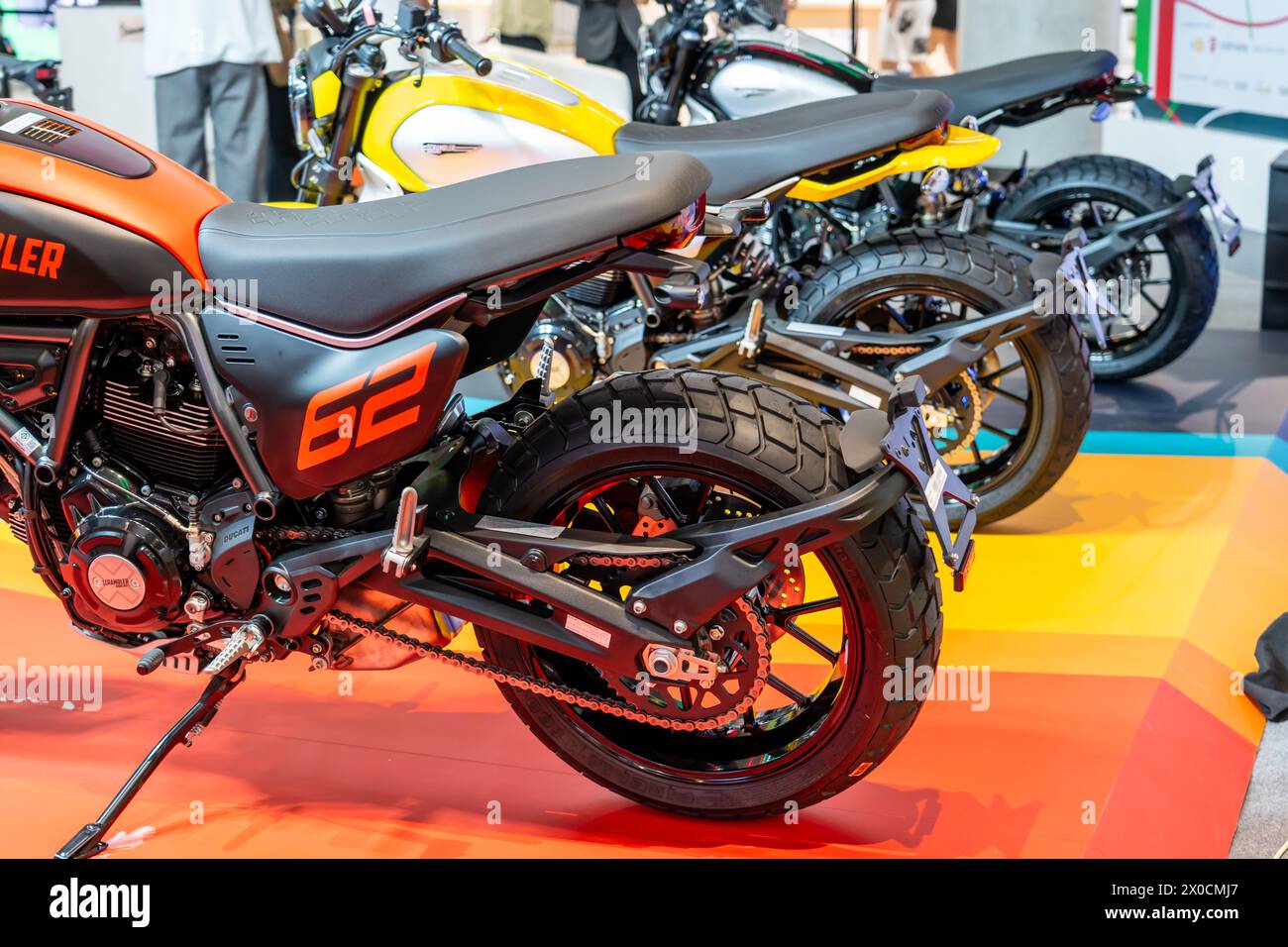 Moto Ducati Scrambler rouge orange. Thaïlande, Bangkok 14 mars 2024. Banque D'Images