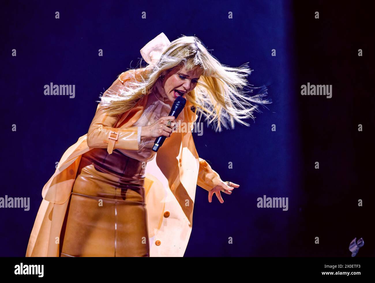 11 avril 2024, Manchester, Royaume-Uni : PALOMA FAITH, chanteuse britannique primée par le prix BRIT, jouant en direct au Bridgewater Hall, Manchester, Royaume-Uni dans le cadre de sa tournée The Glorification of Sadness Tour 2024 (crédit image : © Andy von Pip/ZUMA Press Wire) USAGE ÉDITORIAL SEULEMENT! Non destiné à UN USAGE commercial ! Banque D'Images