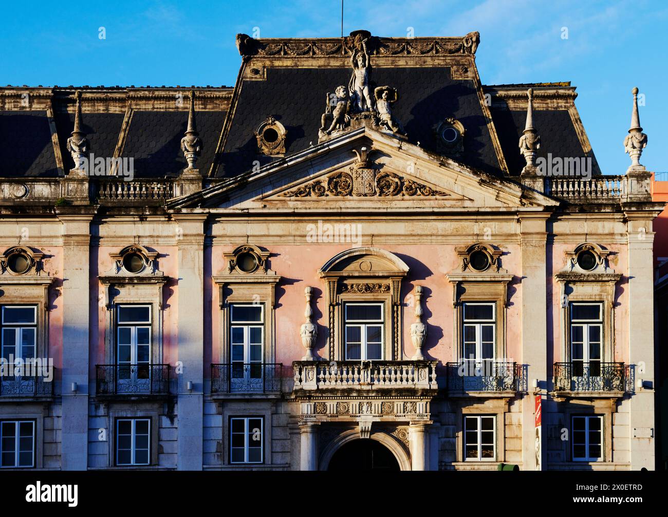 Façade du Palais Foz, ou Palácio Castelo Melhor, Lisbonne Portugal Banque D'Images