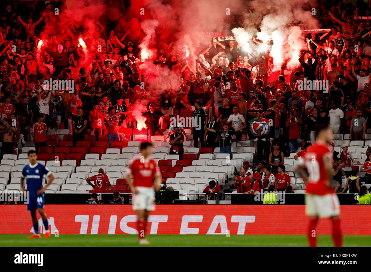 Lisbonne, Portugal. 11 avril 2024. Benfica fans Football/Football : quarts de finale de l'UEFA Europa League 1ère manche match entre SL Benfica 2-1 Olympique de Marseille à l'Estadio do SL Benfica à Lisbonne, Portugal . Crédit : Mutsu Kawamori/AFLO/Alamy Live News Banque D'Images